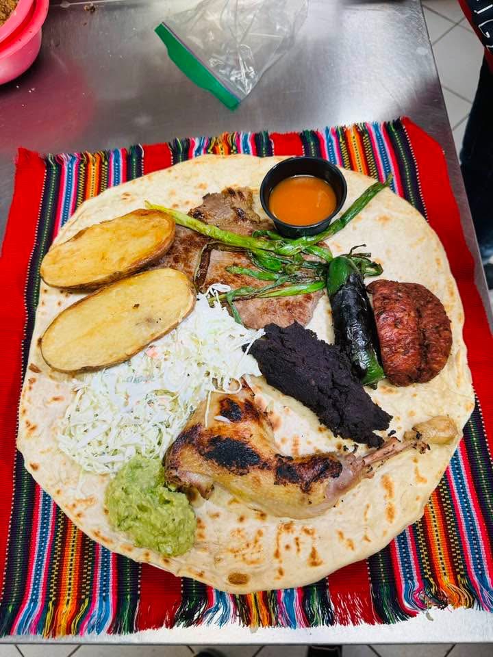 Las Morenitas Mastic 2# Restaruant Photos 2